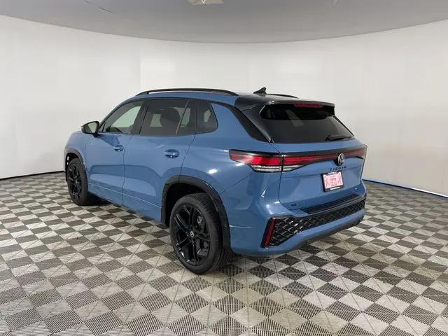 2025 Volkswagen Tiguan 2.0T SE R-Line Black