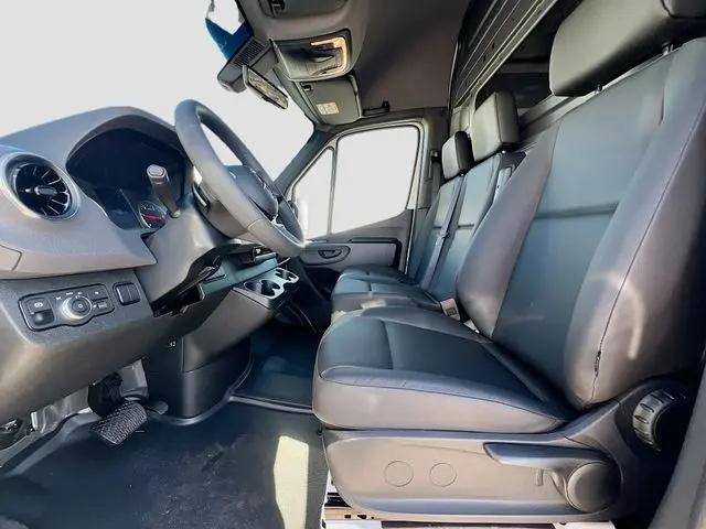 2026 Mercedes-Benz Sprinter 2500 High Roof 4-Cyl Diesel HO