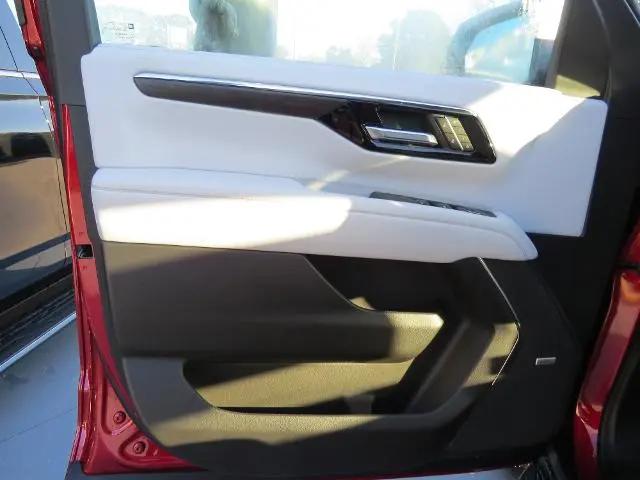 2026 Chevrolet Suburban Premier, RWD