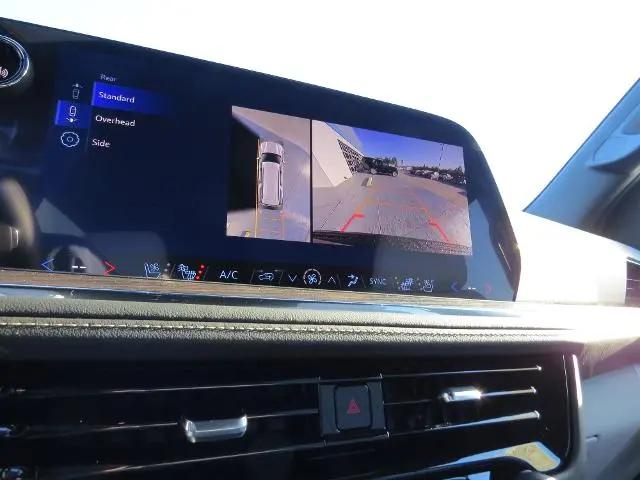 2026 Chevrolet Suburban Premier, RWD