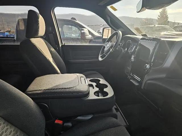 2026 Ram 2500 Tradesman Crew Cab 4x4 8' Box
