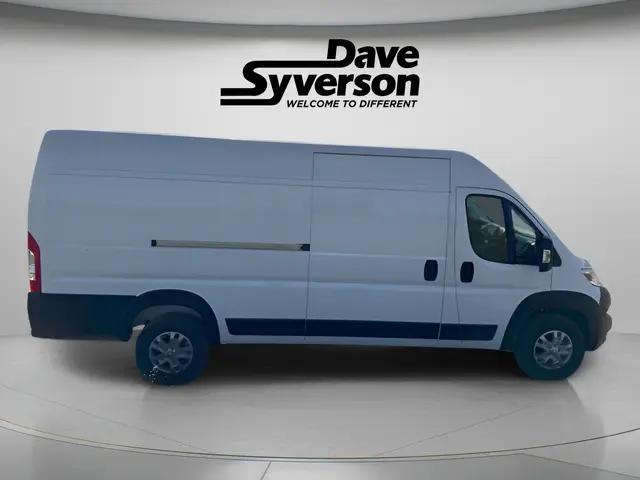 2026 Ram ProMaster Cargo Van SLT High Roof 159" WB EXT