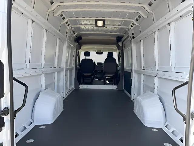 2026 Ram ProMaster Cargo Van SLT High Roof 159" WB EXT