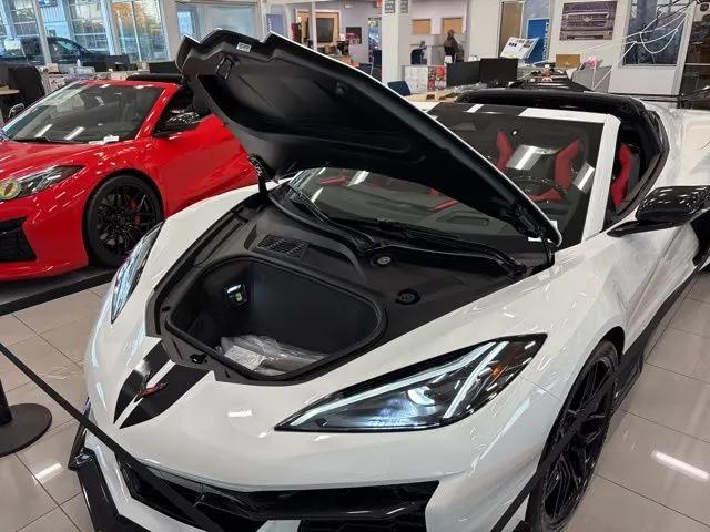2026 Chevrolet Corvette Z06 Coupe, 3LZ, RWD