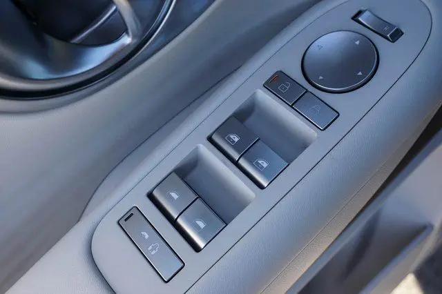2026 Hyundai IONIQ 9 SE