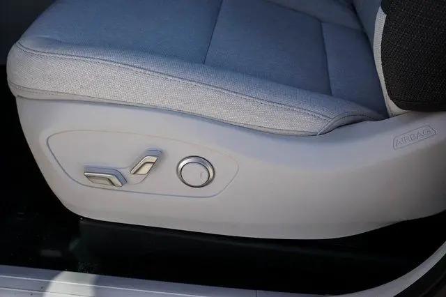 2026 Hyundai IONIQ 9 SE
