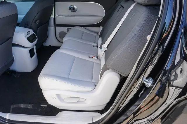 2026 Hyundai IONIQ 9 SE