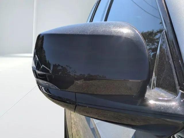 2025 Jeep Grand Cherokee Altitude 4x2