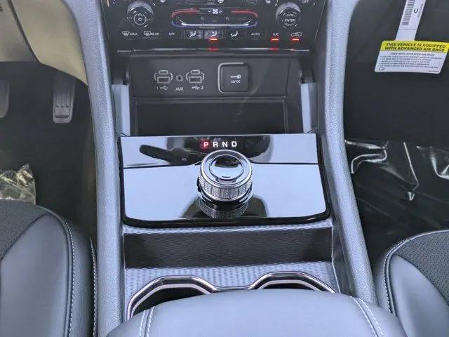 2025 Jeep Grand Cherokee Altitude 4x2