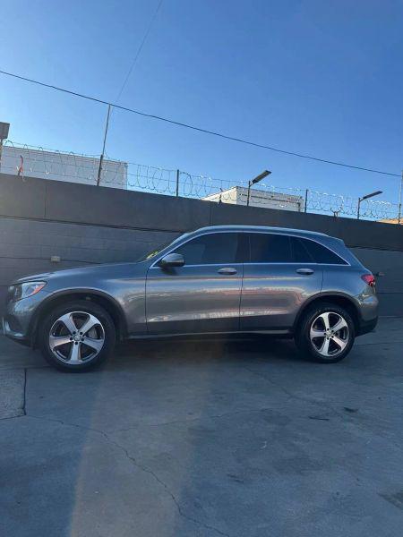 2016 Mercedes-Benz GLC 300