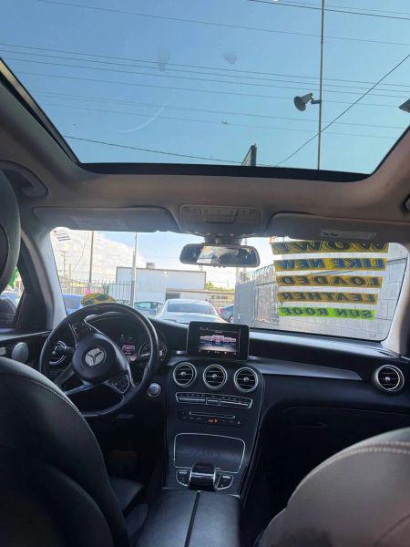 2016 Mercedes-Benz GLC 300