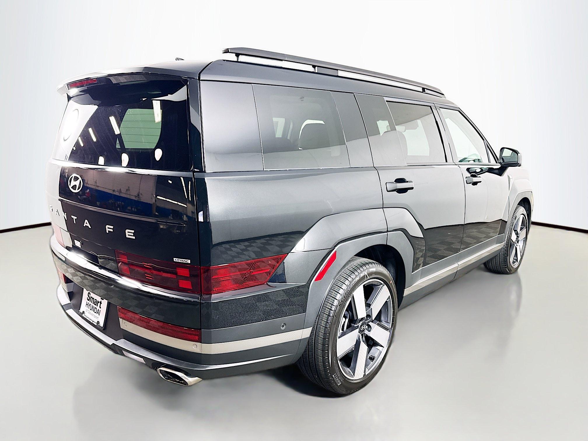 2026 Hyundai Santa Fe Limited - Photo 7