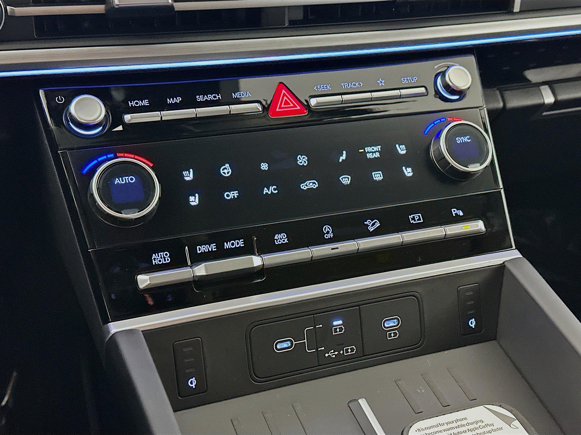 2026 Hyundai Santa Fe Limited - Photo 16