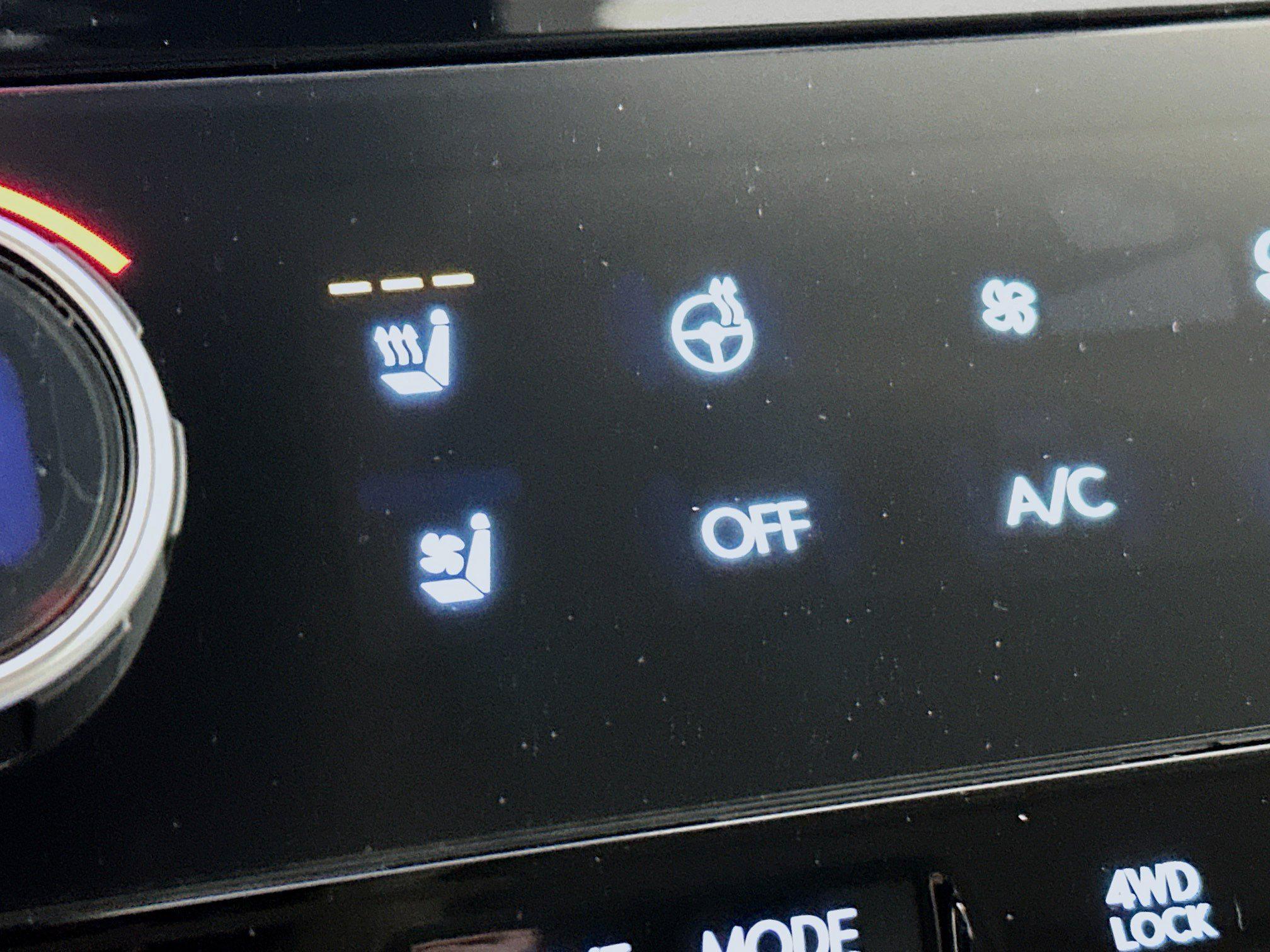 2026 Hyundai Santa Fe Limited - Photo 21