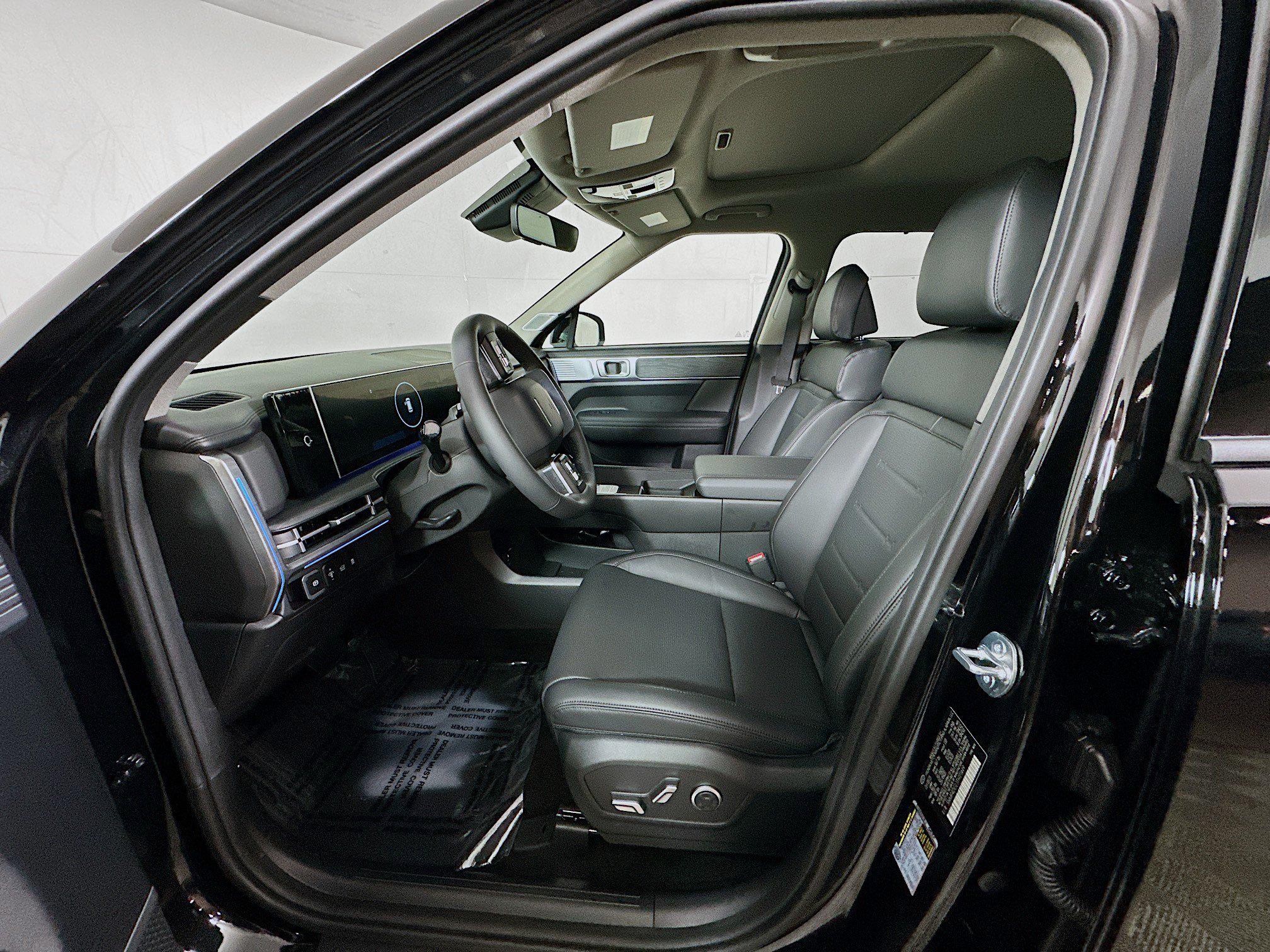 2026 Hyundai Santa Fe Limited - Photo 22