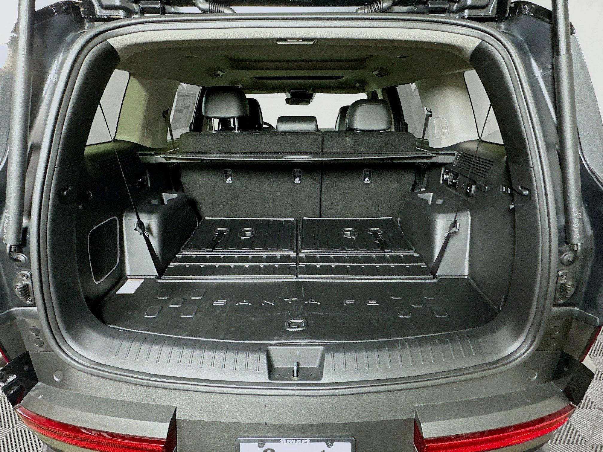 2026 Hyundai Santa Fe Limited - Photo 29