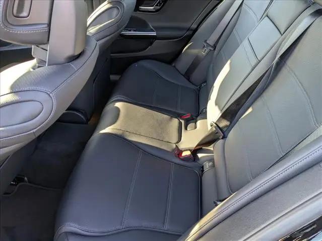 2026 Mercedes-Benz C-CLASS C 300 C 300
