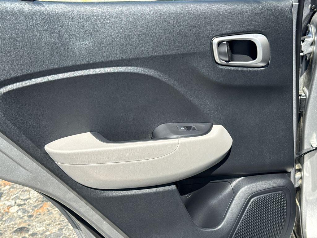 2026 Hyundai Venue SEL - Photo 23