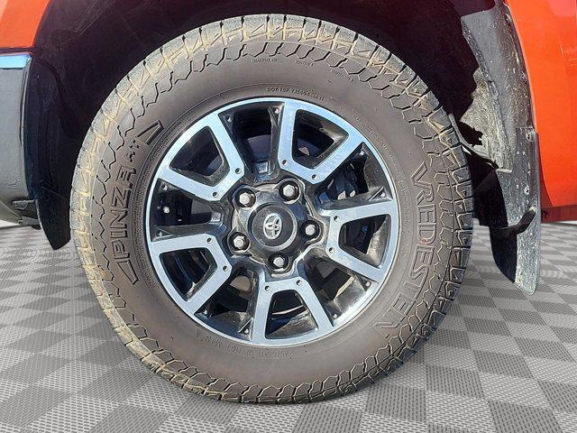 2018 Toyota Tundra SR5 5.7L V8