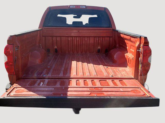 2018 Toyota Tundra SR5 5.7L V8