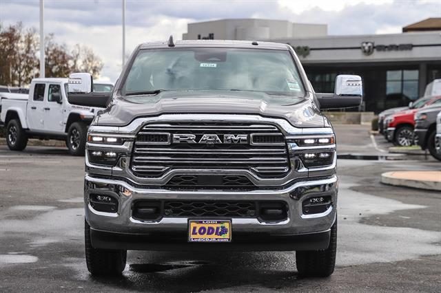 2026 RAM Ram 3500 RAM 3500 LARAMIE CREW CAB 4X4 8 BOX