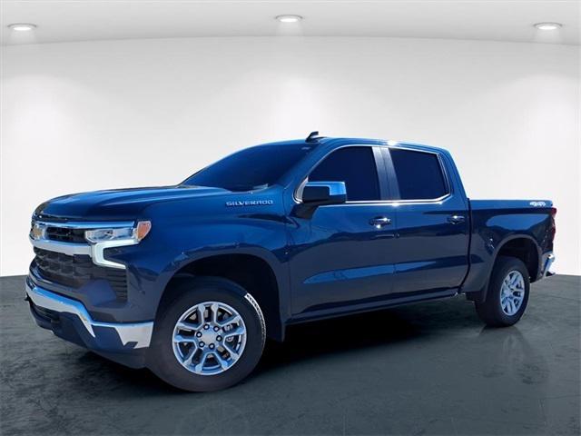 2023 Chevrolet Silverado 1500 4WD Crew Cab Short Bed LT with 2FL