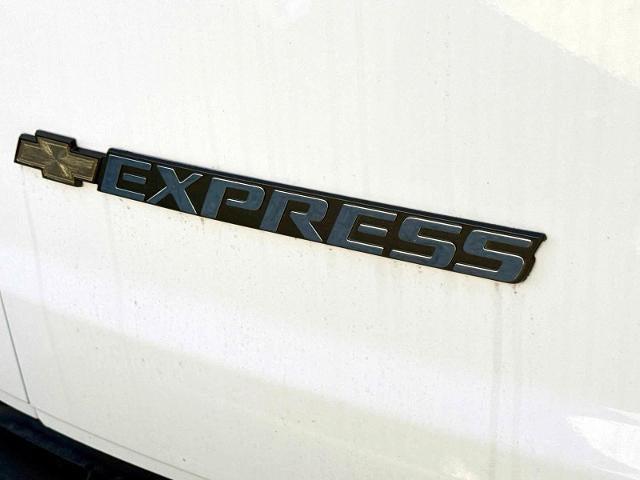 2025 Chevrolet Express Cargo Van RWD 2500 Regular Wheelbase WT