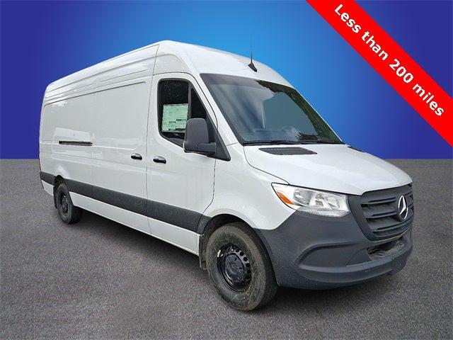 2025 Mercedes-Benz Sprinter 2500 High Roof 4-Cyl Diesel