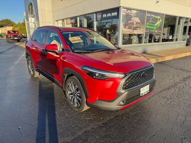 2022 Toyota Corolla Cross XLE 2022 Toyota Corolla Cross XLE