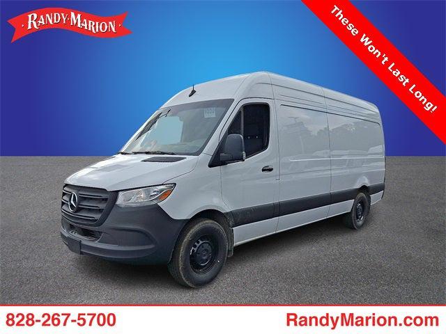 2025 Mercedes-Benz Sprinter 2500 High Roof 4-Cyl Diesel