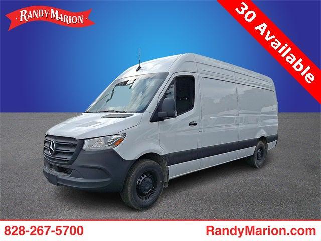 2025 Mercedes-Benz Sprinter 2500 High Roof 4-Cyl Diesel