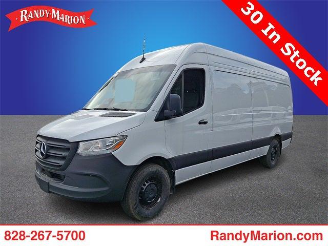 2025 Mercedes-Benz Sprinter 2500 High Roof 4-Cyl Diesel