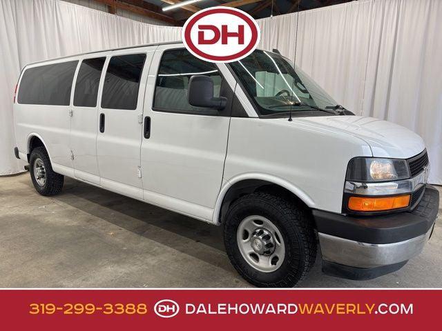 2017 Chevrolet Express 3500 LT 2017 Chevrolet Express 3500 LT