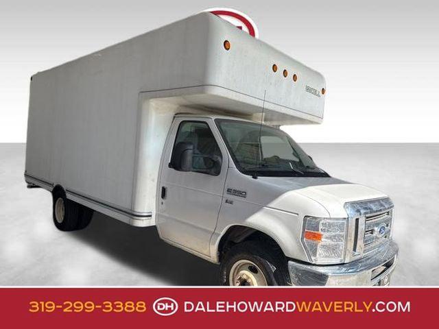 2019 Ford E-350 Cutaway Base Cutaway