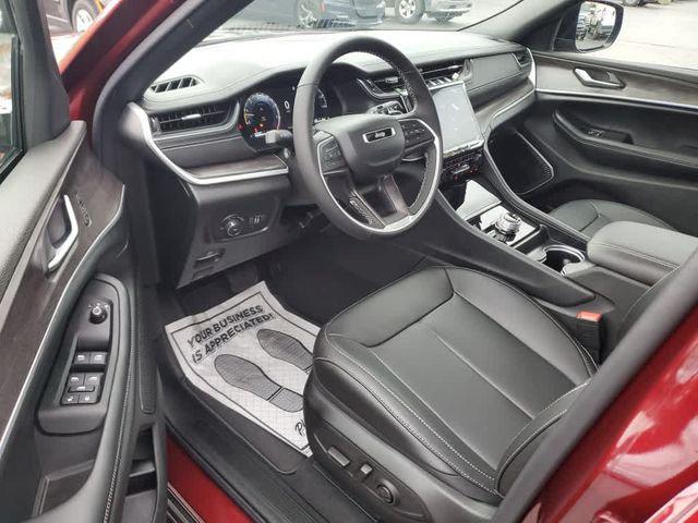 2025 Jeep Grand Cherokee Limited 4x4