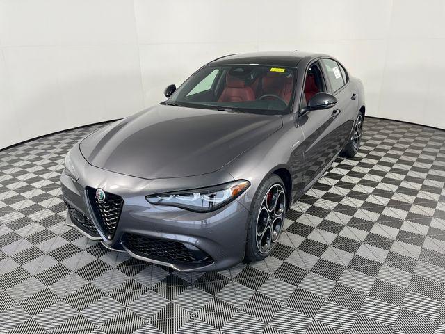 2025 Alfa Romeo Giulia GIULIA AWD 2025 Alfa Romeo Giulia GIULIA AWD