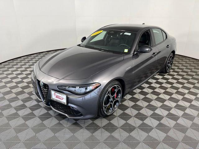 2025 Alfa Romeo Giulia GIULIA AWD