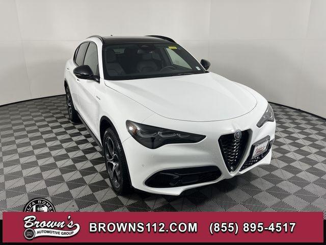 2025 Alfa Romeo Stelvio STELVIO AWD