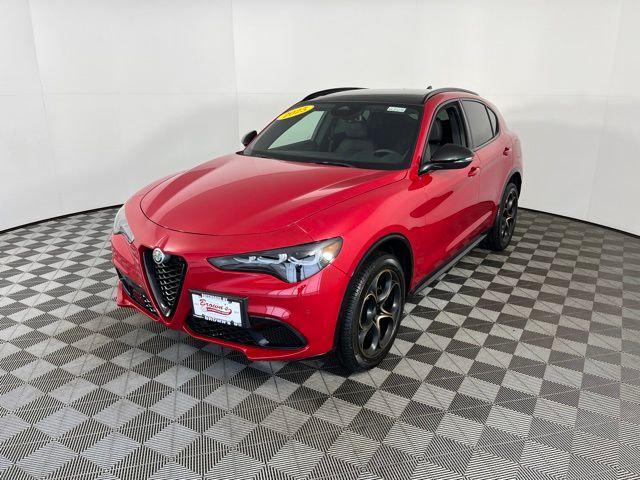 2025 Alfa Romeo Stelvio STELVIO INTENSA AWD