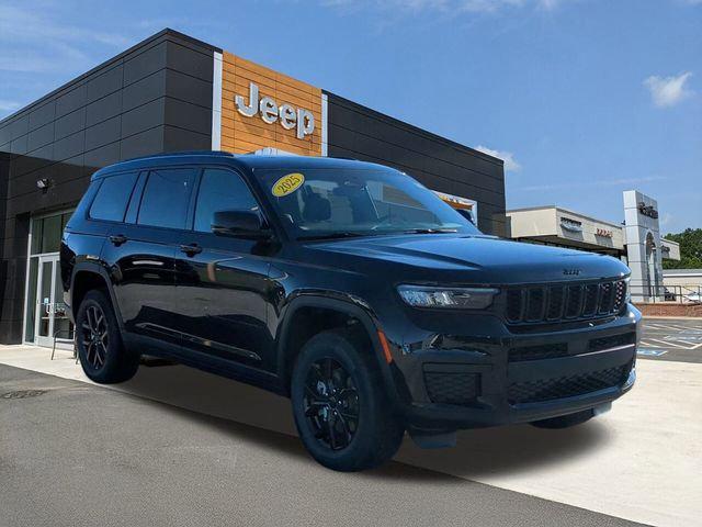 2025 Jeep Grand Cherokee GRAND CHEROKEE L ALTITUDE X 4X4