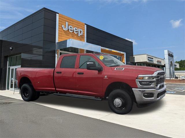 2026 RAM Ram 3500 RAM 3500 TRADESMAN CREW CAB 4X4 8 BOX 2026 RAM Ram 3500 RAM 3500 TRADESMAN CREW CAB 4X4 8 BOX
