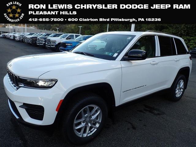 2025 Jeep Grand Cherokee GRAND CHEROKEE LAREDO X 4X4 2025 Jeep Grand Cherokee GRAND CHEROKEE LAREDO X 4X4