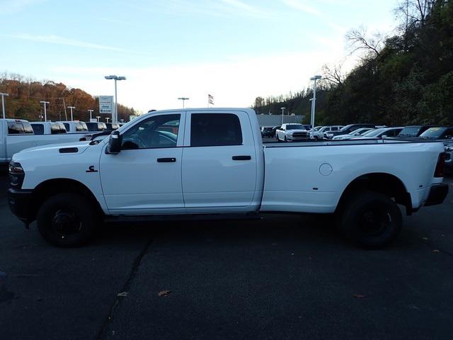2026 RAM Ram 3500 RAM 3500 TRADESMAN CREW CAB 4X4 8 BOX 2026 RAM Ram 3500 RAM 3500 TRADESMAN CREW CAB 4X4 8 BOX