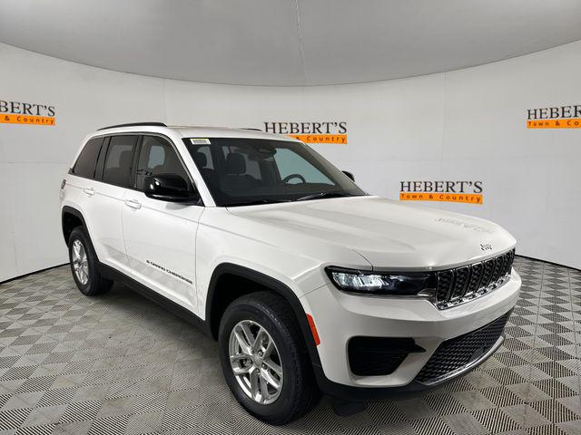 2025 Jeep Grand Cherokee GRAND CHEROKEE LAREDO X 4X2