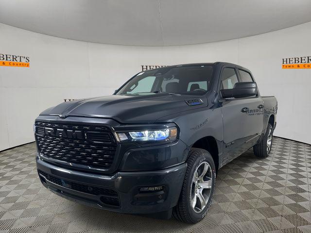 2025 RAM Ram 1500 RAM 1500 TRADESMAN CREW CAB 4X2 57 BOX
