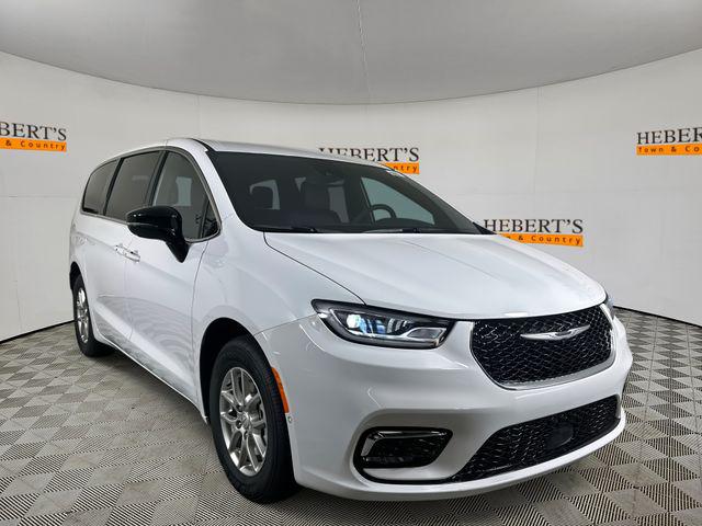 2026 Chrysler Pacifica PACIFICA SELECT 2026 Chrysler Pacifica PACIFICA SELECT