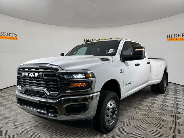 2026 RAM Ram 3500 RAM 3500 BIG HORN CREW CAB 4X4 8 BOX