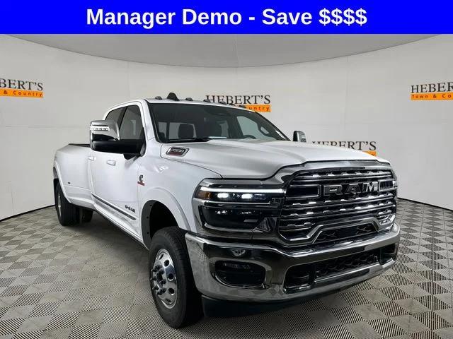 2026 RAM 3500 RAM 3500 LIMITED CREW CAB 4X4 8 BOX 2026 RAM 3500 RAM 3500 LIMITED CREW CAB 4X4 8 BOX