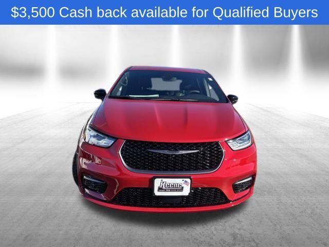 2026 Chrysler Pacifica PACIFICA SELECT AWD