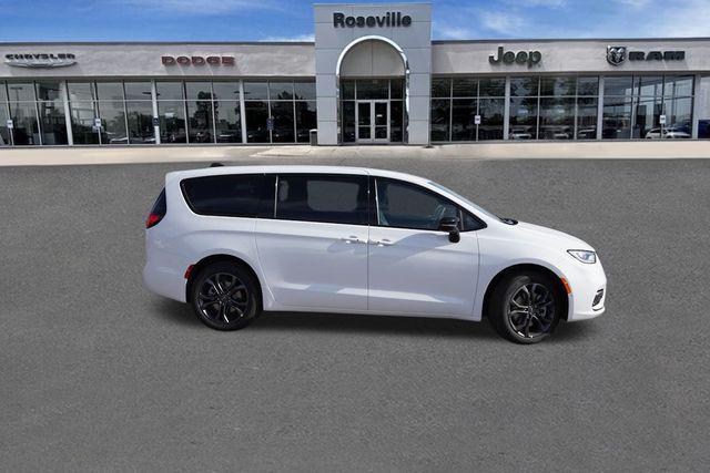 2026 Chrysler Pacifica PACIFICA SELECT AWD 2026 Chrysler Pacifica PACIFICA SELECT AWD